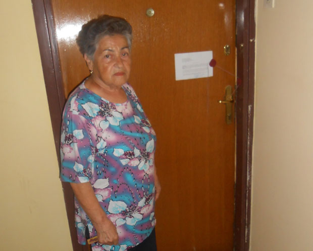 МИСТЕРИОЗНА СМРТ ПЕНЗИОНЕРКЕ: Лежала мртва у стану пуне три године?